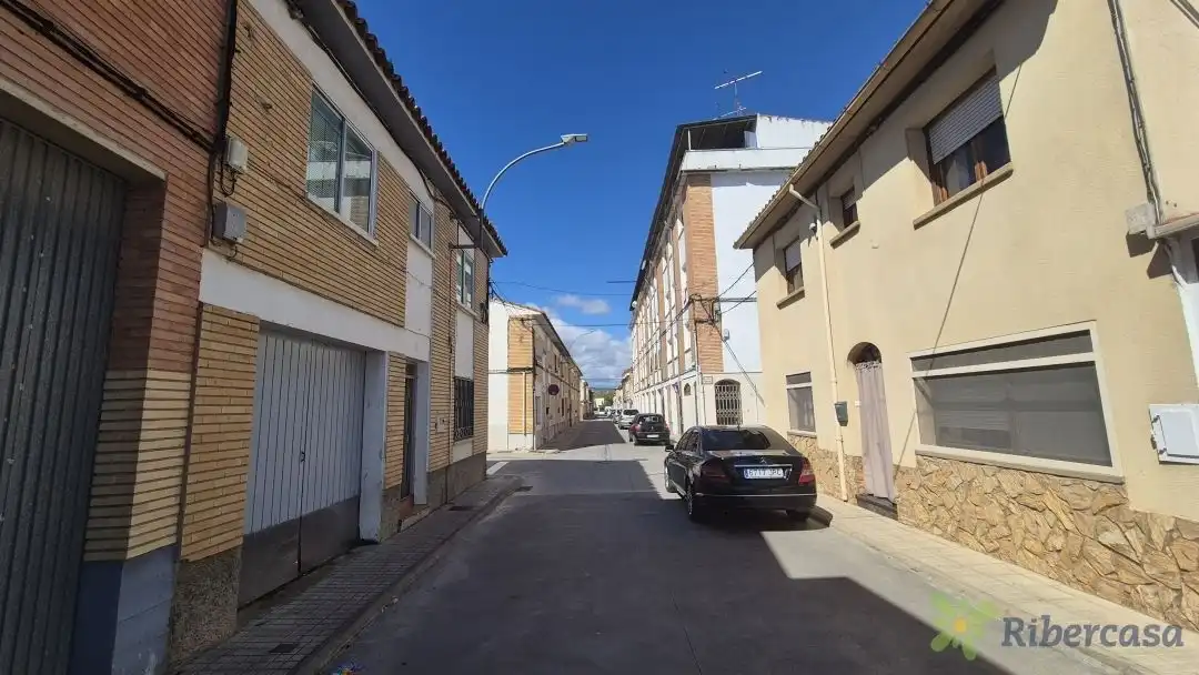 Exterior view of Houses for sale in Cintruénigo  with Heating, Private garden and Terrace