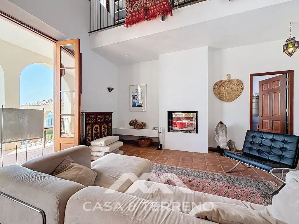 Sala de estar de Casa o chalet en venta en Alcaucín con Aire acondicionado, Calefacción y Jardín privado