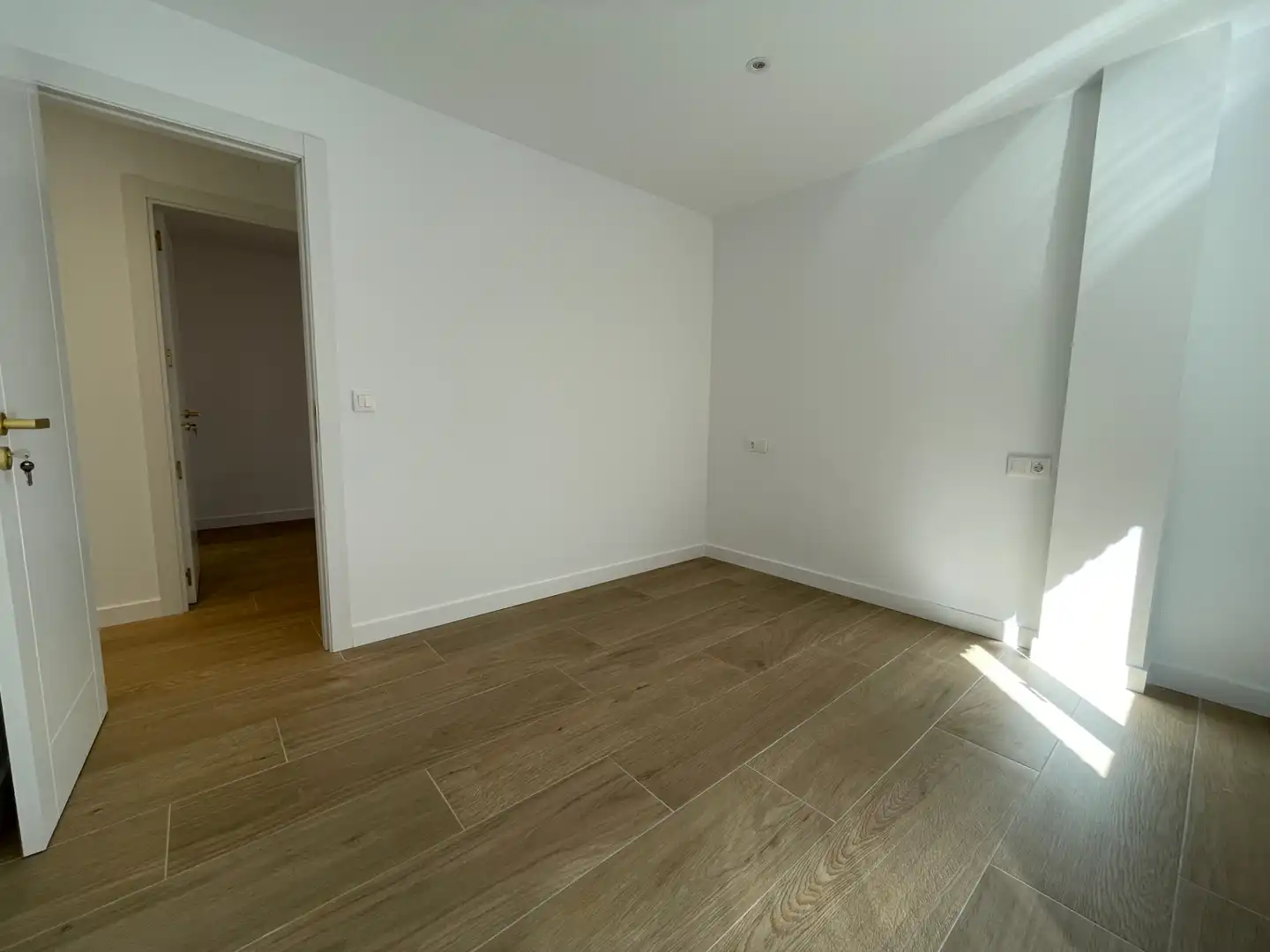 Piso con terraza en venta en Calle Navasfrías, imagen 12