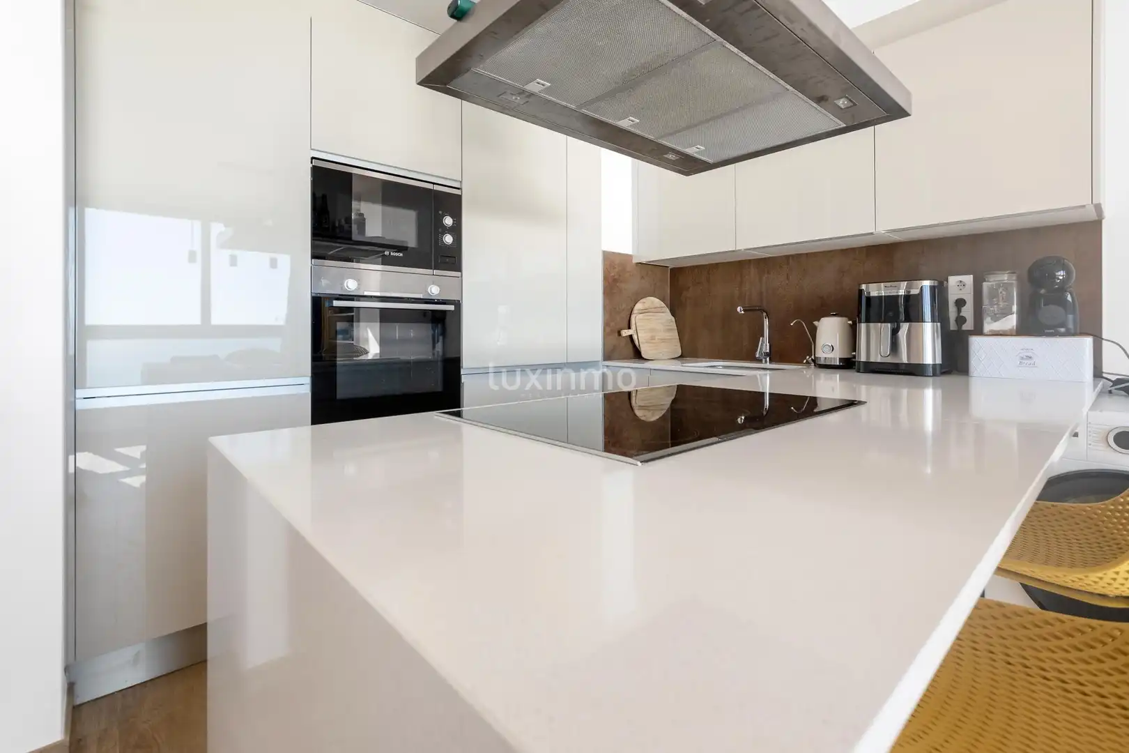 Küche von Wohnung zum Verkauf in Villajoyosa / La Vila Joiosa mit Klimaanlage, Privatgarten und Terrasse