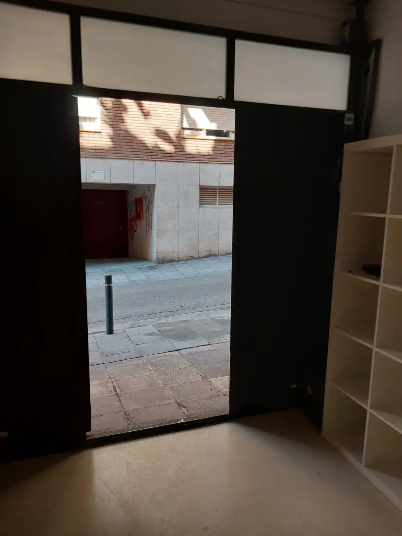 Exterior view of Flat for rent in Barcelona  with Pets allowed