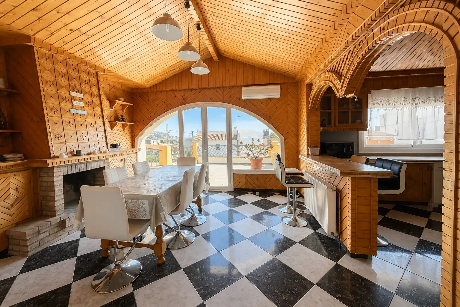 Comedor de Casa o chalet en venta en Roses con Aire acondicionado, Calefacción y Terraza