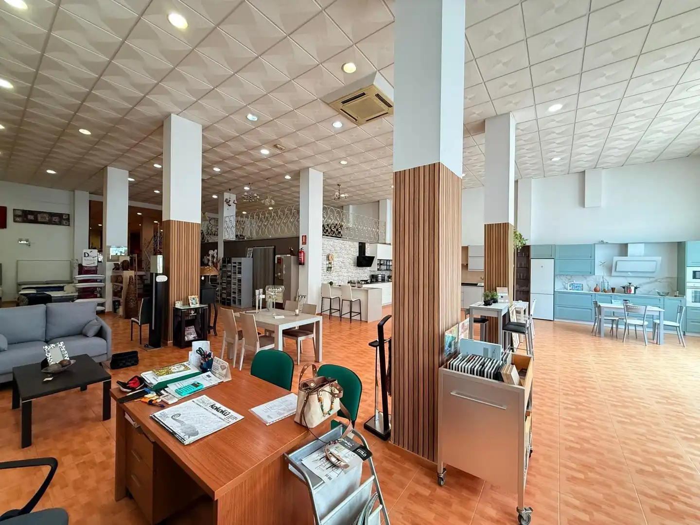 Local comercial en venta en Avenida FABRIQUILLA DE LA (P), imagen 6