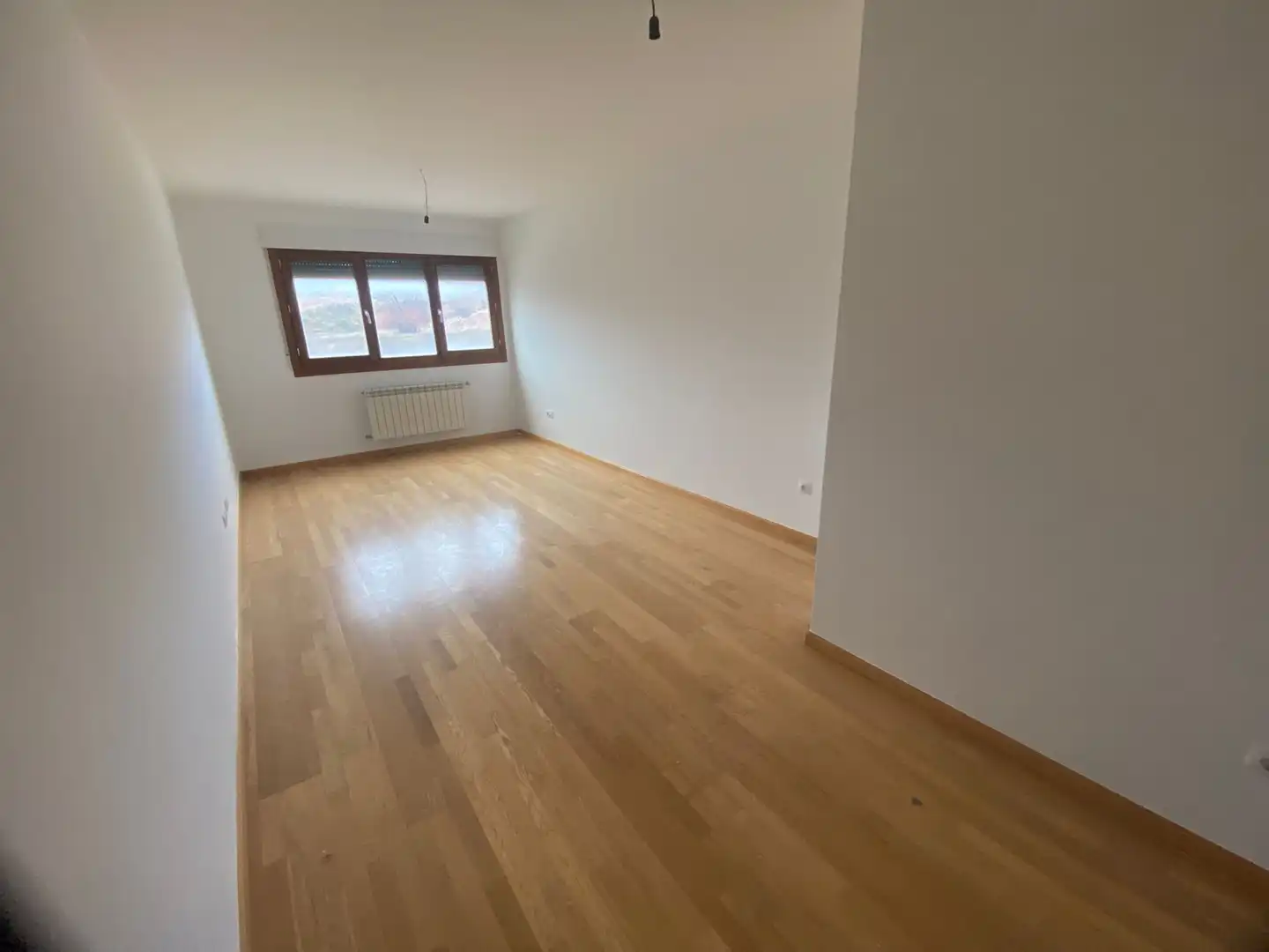 Schlafzimmer von Wohnung zum Verkauf in Burgos mit Heizung, Parkett und Terrasse