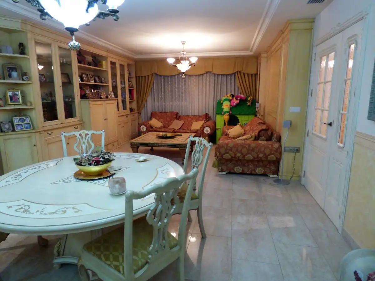 Comedor de Casa o chalet en venta en Crevillent con Aire acondicionado, Terraza y Trastero