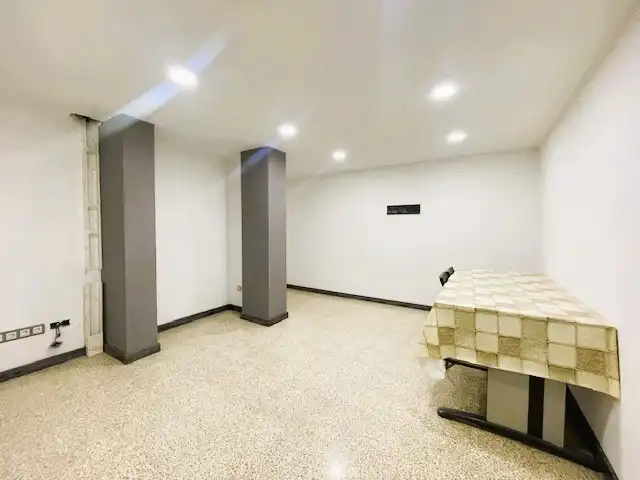 Business premises for sale in Carrer de la Independència, imagen 10