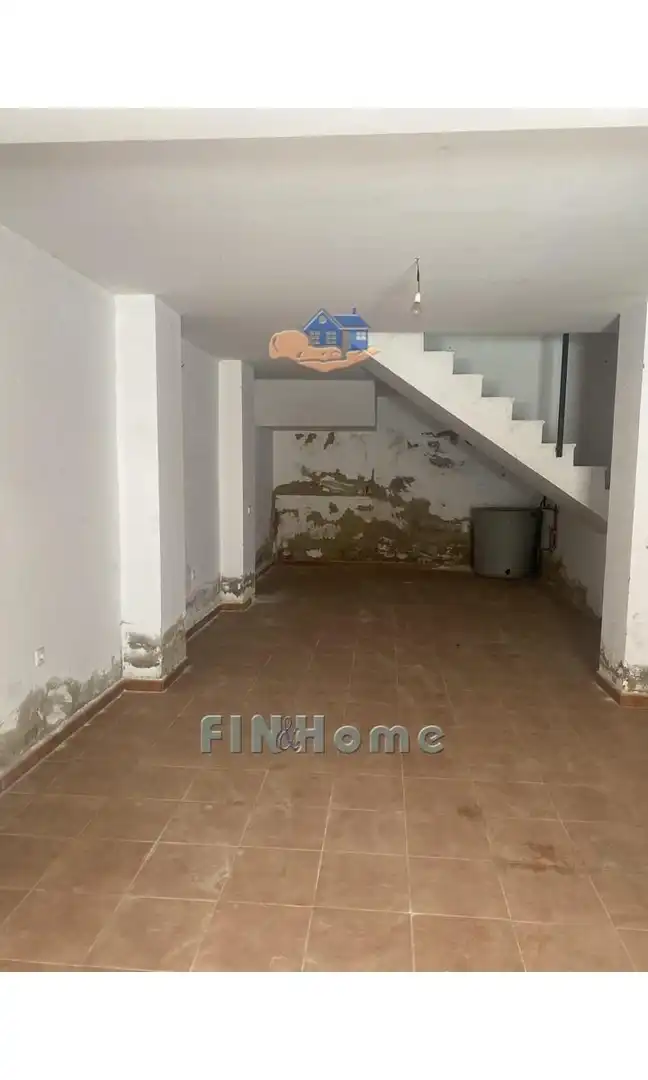 Casa adosada en venta en Coria del Río, Sevilla