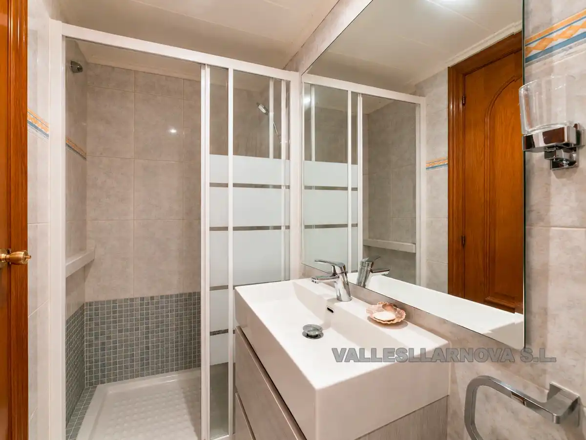 Baño de Piso en venta en Mollet del Vallès con Calefacción y Balcón