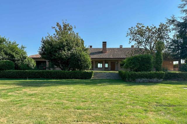 Casa-chalet en Alquiler en La Florida -  El  Plantío