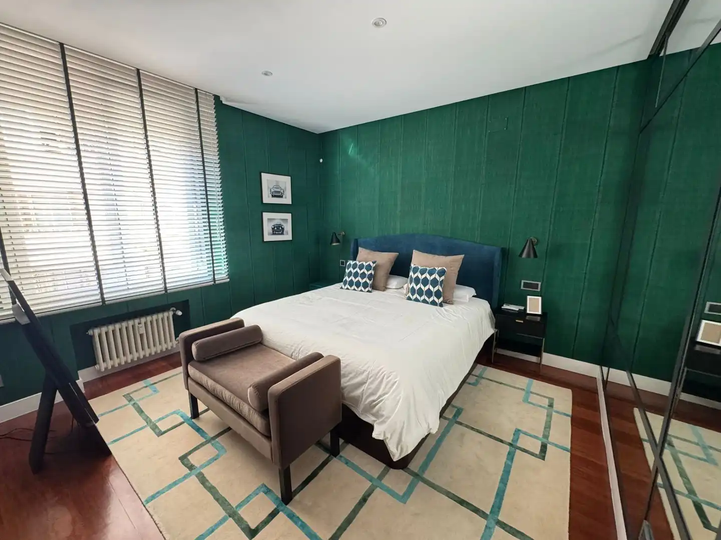 Schlafzimmer von Wohnung zur Miete in Madrid mit Klimaanlage, Heizung und Möbliert