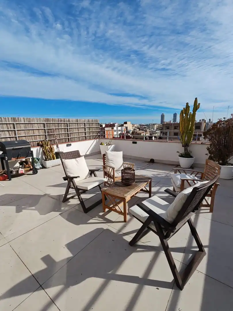 Terraza de Ático de alquiler en  Barcelona Capital con Aire acondicionado, Calefacción y Terraza