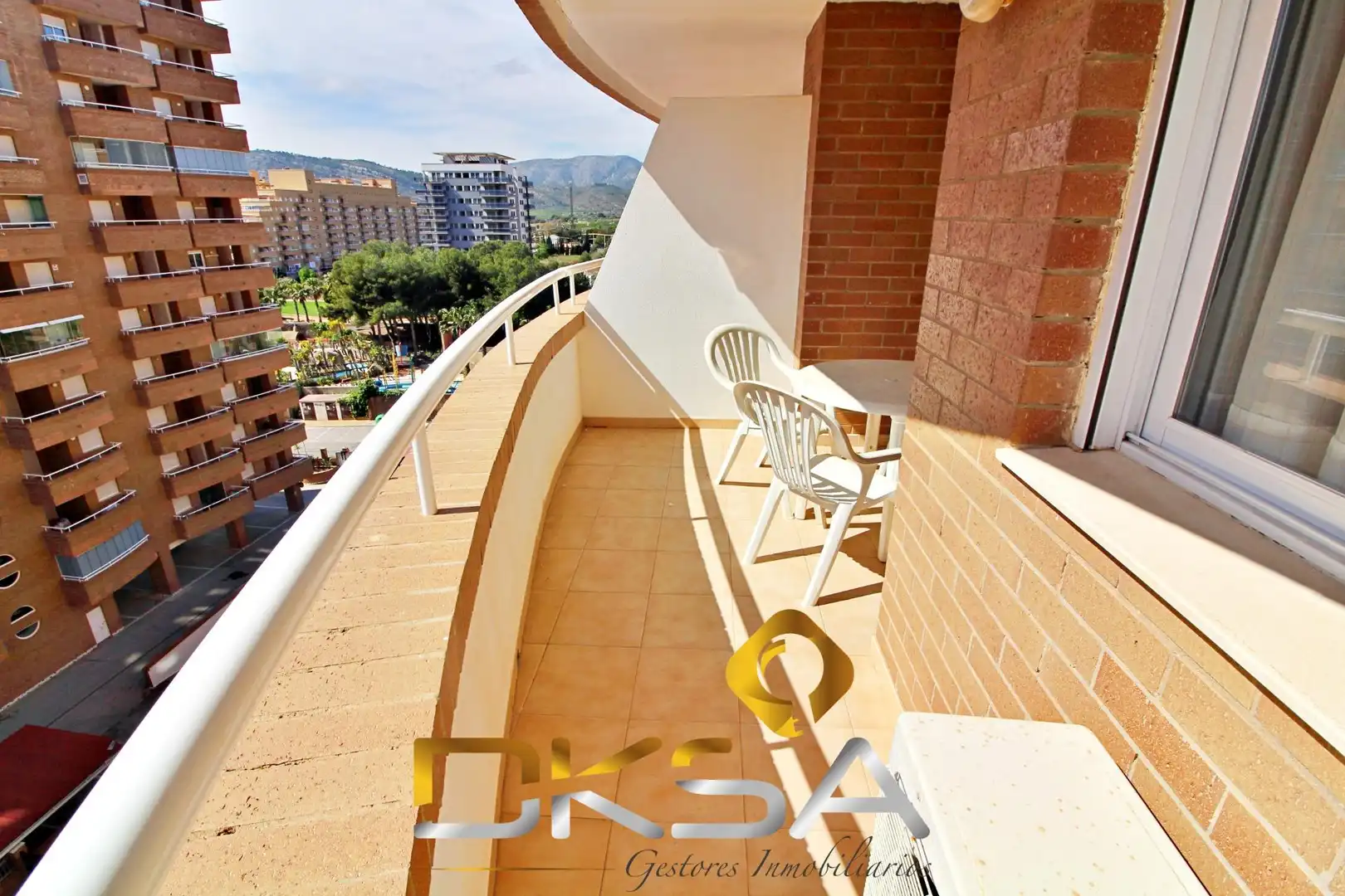 Apartment with pool for sale in Calle AMPLARIES, imagen 4