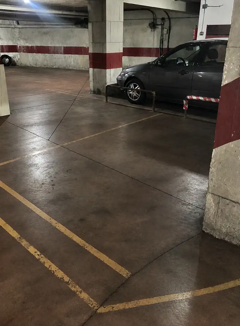 Parking of Garage for rent in Casco Viejo