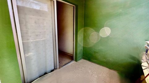 Foto 3 de Piso en venta en Torrefiel, Valencia Capital