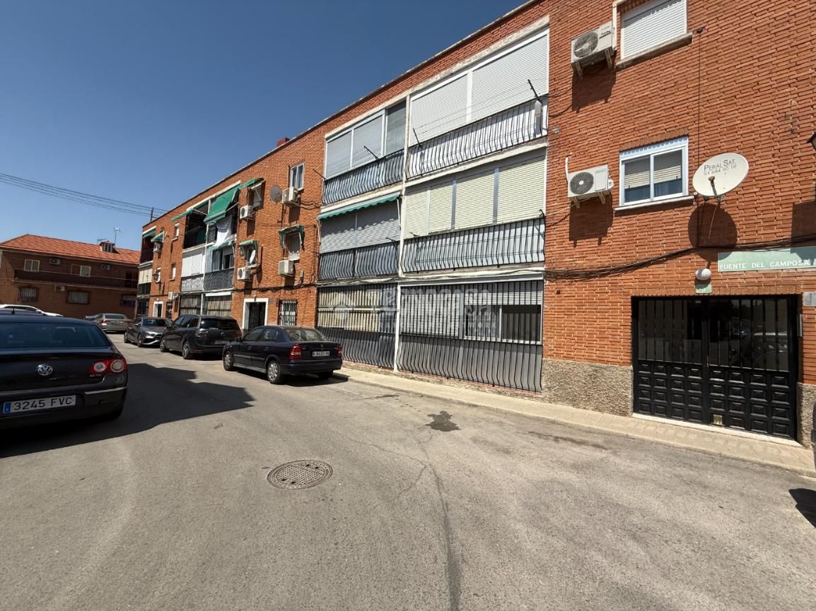 Vista exterior de Piso en venta en Torres de la Alameda