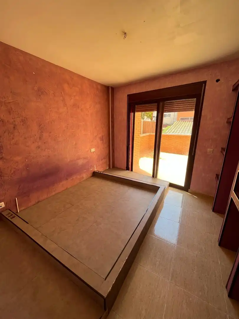 Schlafzimmer von Erdgeschoss zum Verkauf in Tortosa mit Terrasse und Alarm