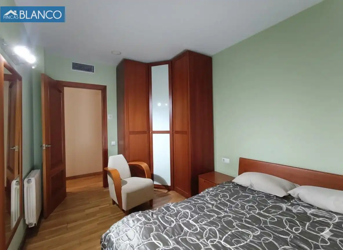 Schlafzimmer von Wohnung zum Verkauf in L'Hospitalet de Llobregat mit Heizung, Parkett und Terrasse