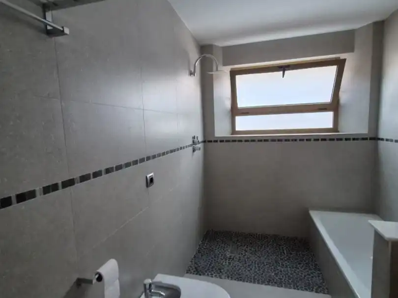 Detached house with garden for sale in Carrer Segrià 25, imagen 18