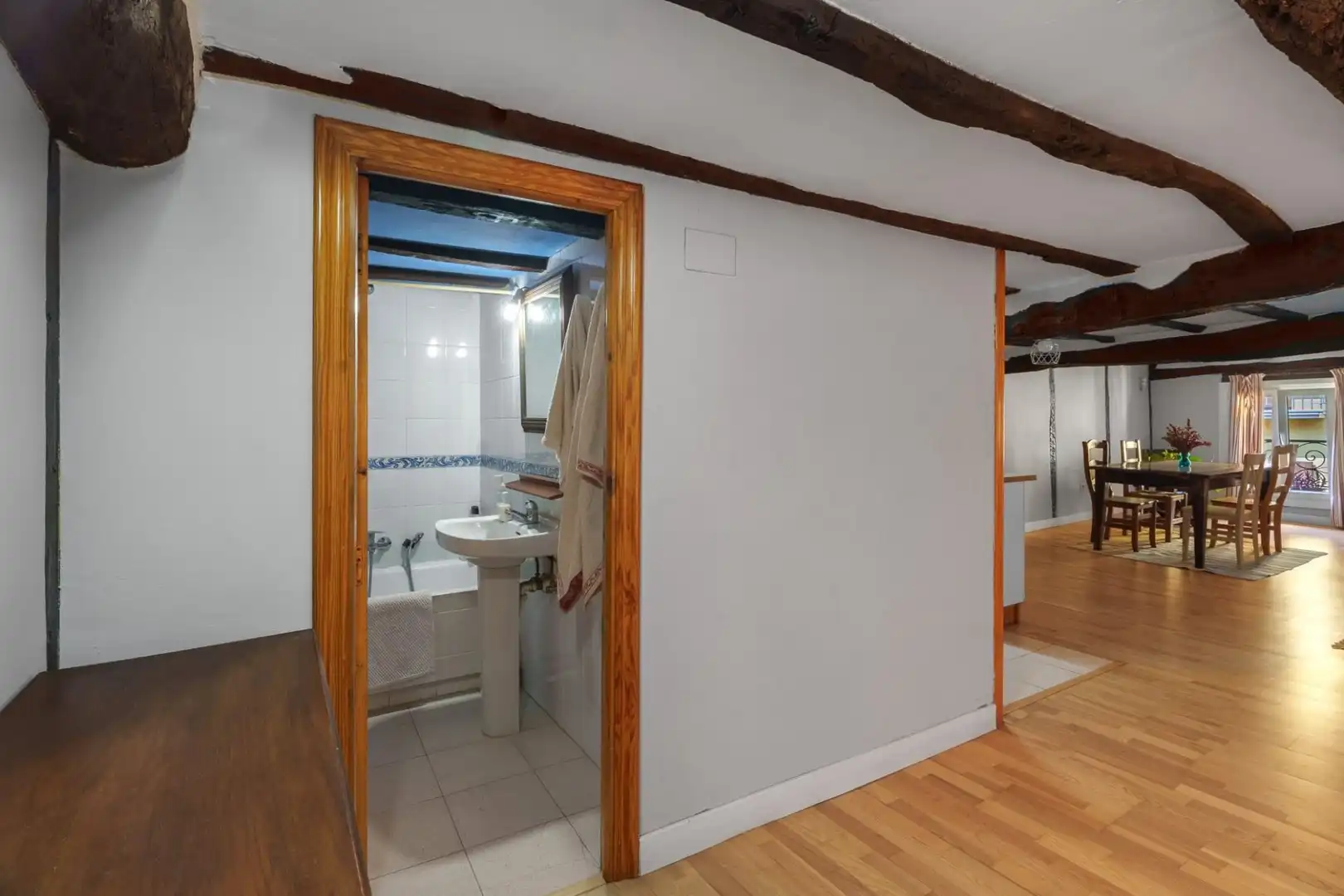 Bathroom of Flat for sale in Tolosa  with Storage room and Furnished