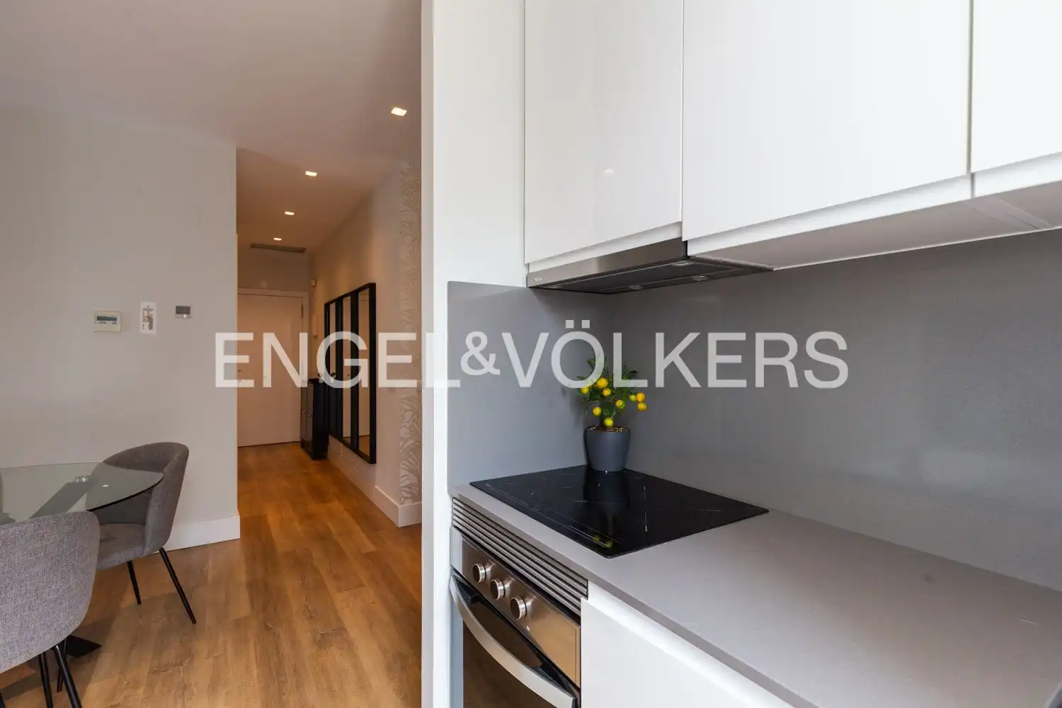 Cocina de Ático en venta en Valencia con Aire acondicionado, Calefacción y Jardín privado