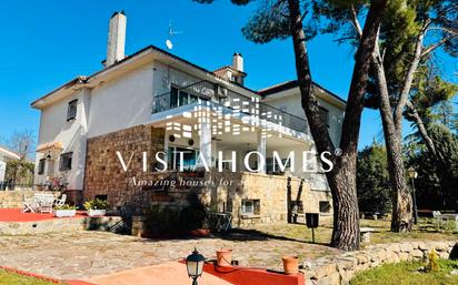 Exterior view of House or chalet for sale in Majadahonda  with Air Conditioner, Heating and Private garden