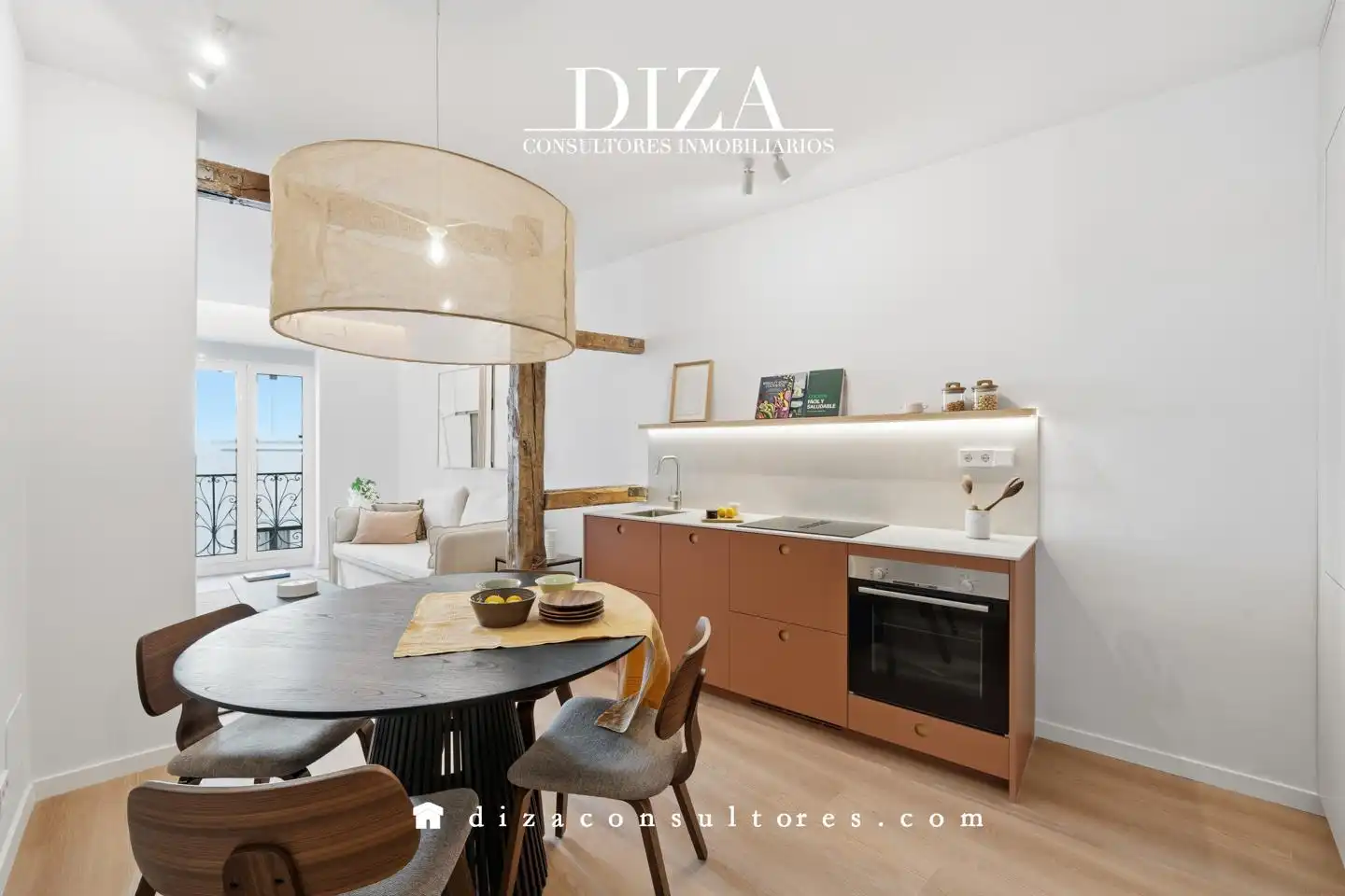 Vista exterior de Apartament en venda en Madrid amb Aire condicionat, Calefacció i Moblat