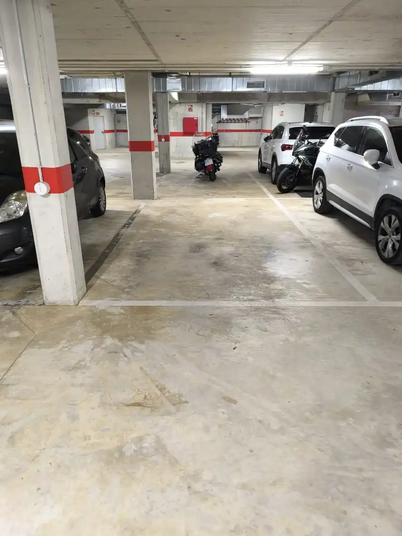 Parking of Flat for rent in Vilablareix, Girona