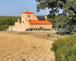 Country house for sale in Almansa