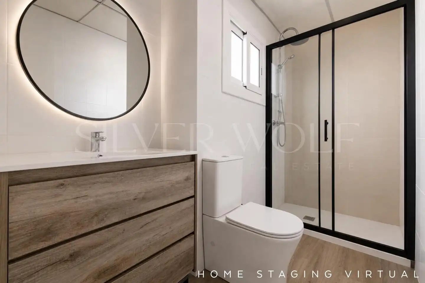 Bathroom of Flat for sale in Vilanova i la Geltrú  with Air Conditioner, Terrace and Balcony