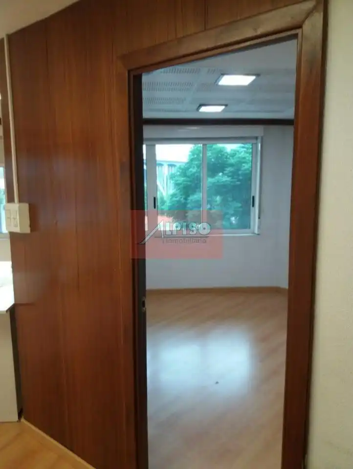 Bureau avec ascenseur à louer à A Ponte, imagen 14