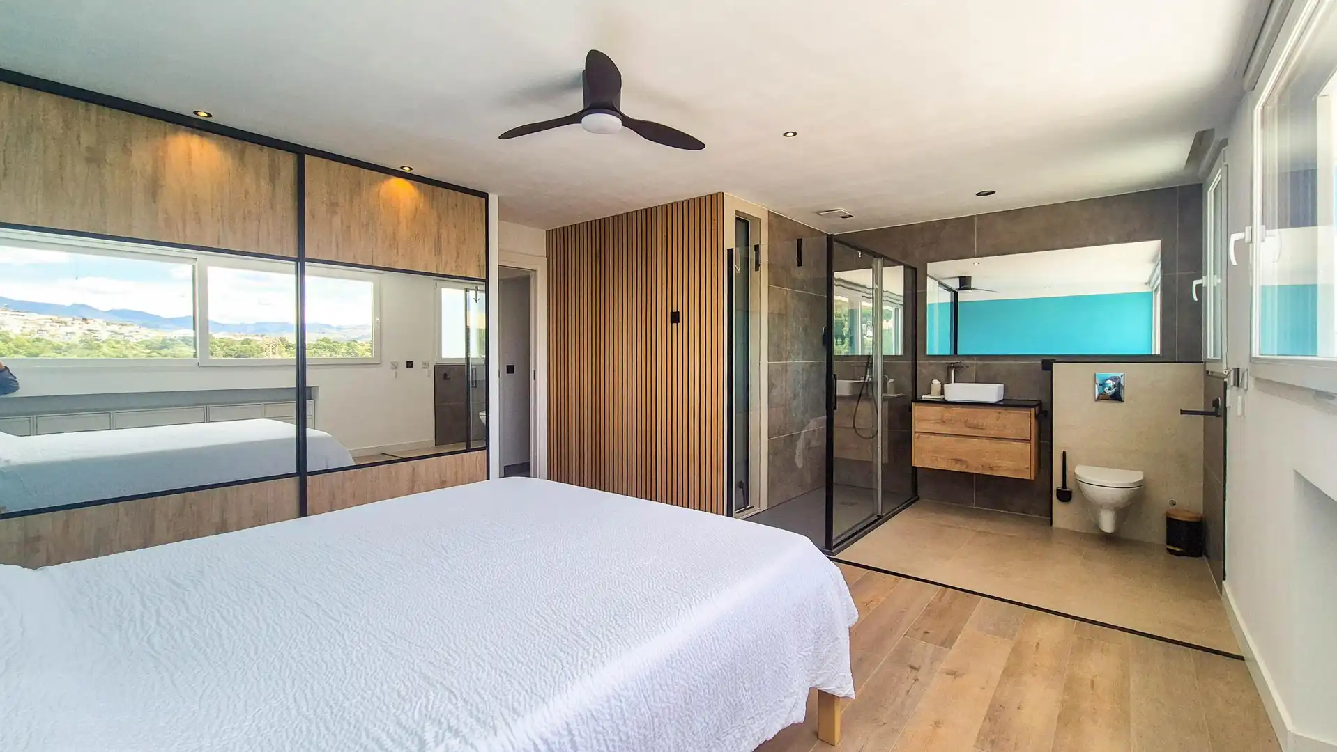 Bedroom of Detached homes for sale in Mijas  with Community pool