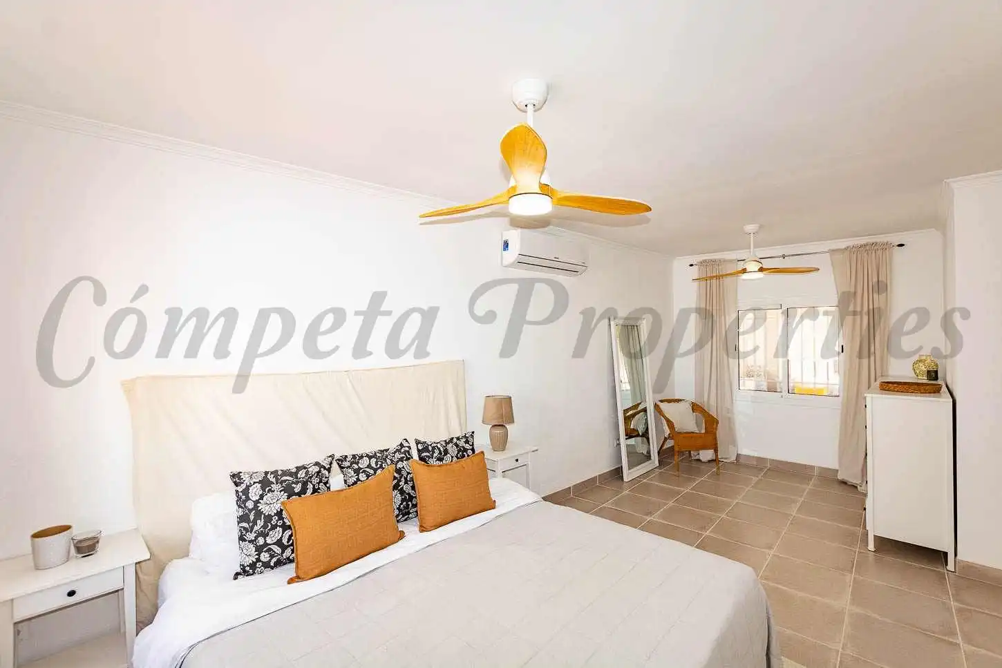 Casa amb piscina en venda a Avda Pescia - Ctra de Frigiliana, imagen 16