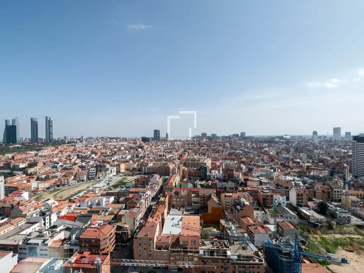 Vista exterior de Ático en venta en Madrid con Aire acondicionado, Calefacción y Terraza