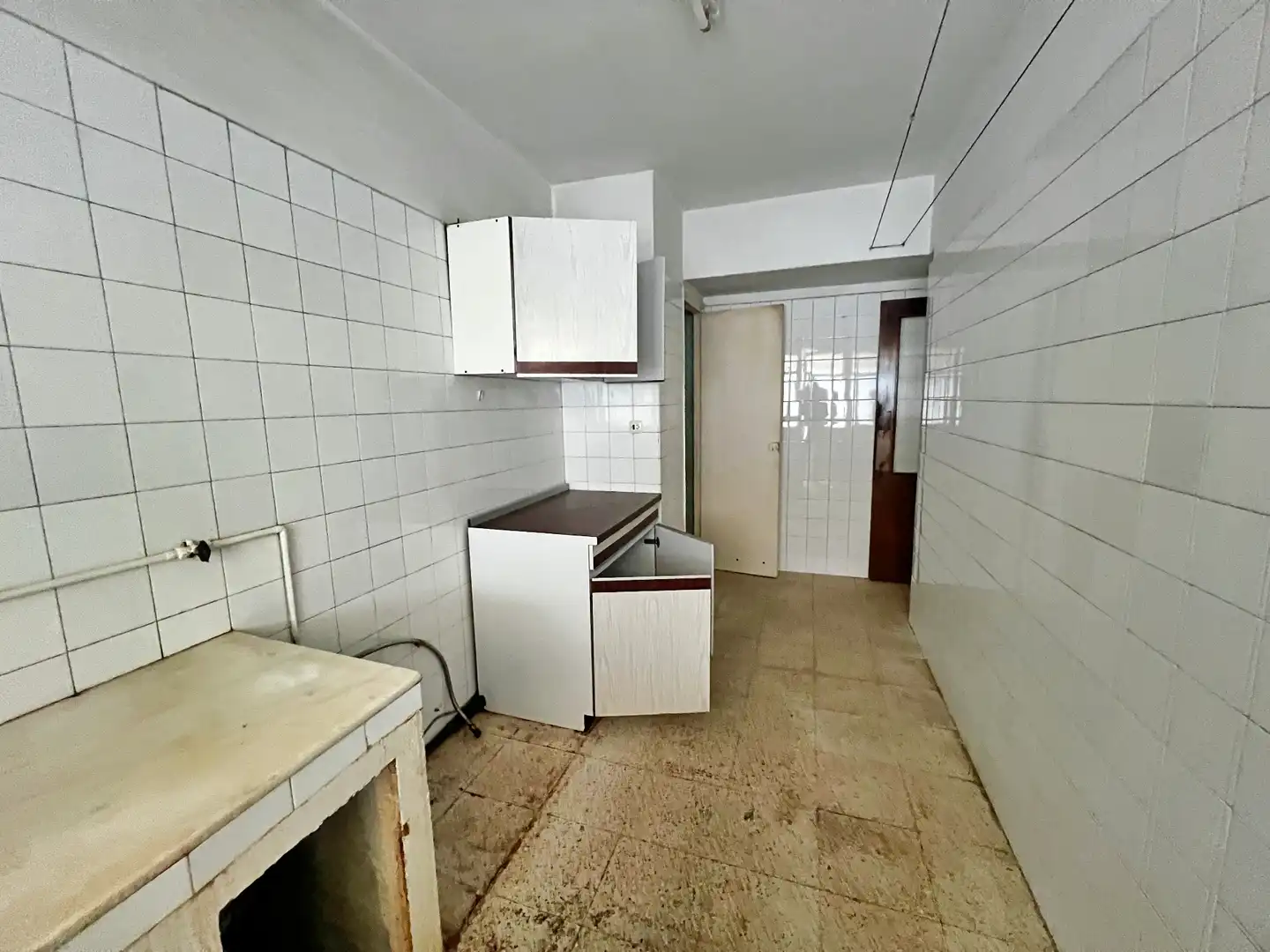 Kitchen of Flat for sale in Lugo  with Terrace