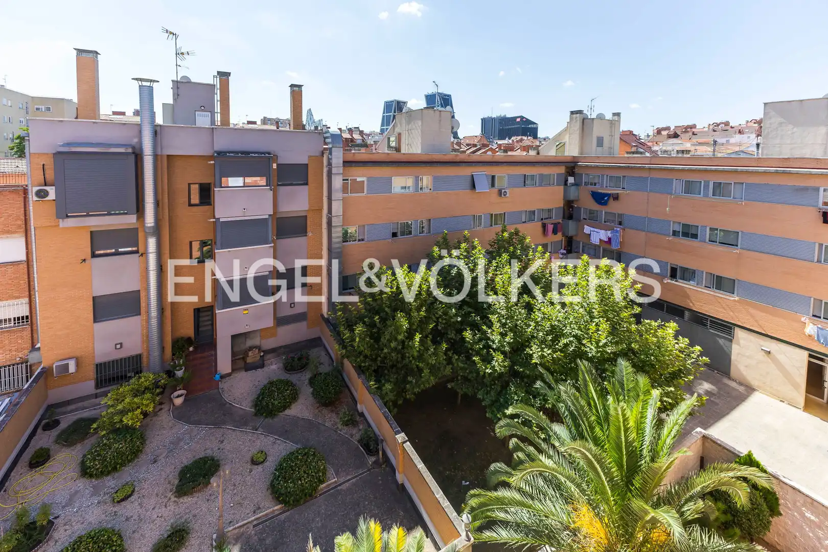 Terrassa de Àtic de lloguer en Madrid amb Aire condicionat, Calefacció i Parquet