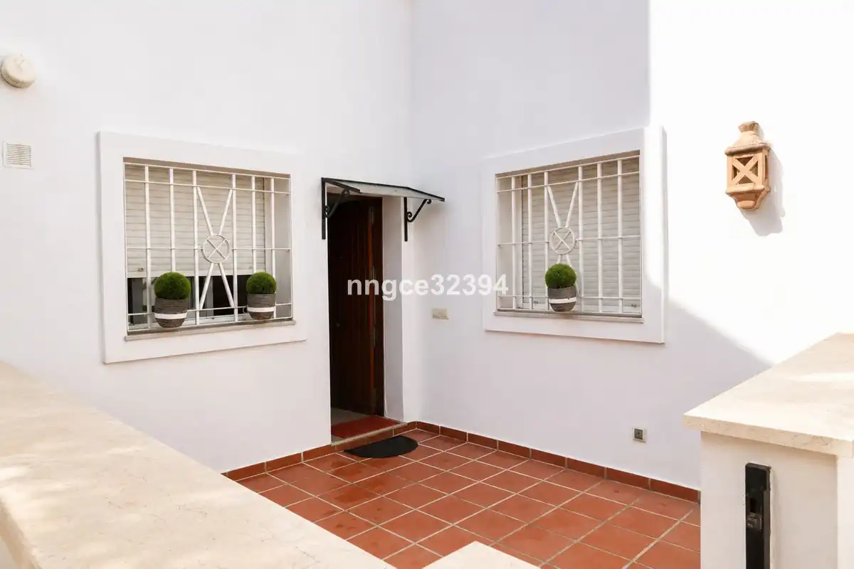Apartment mit Pool zum Verkauf in Nueva Andalucía, imagen 5