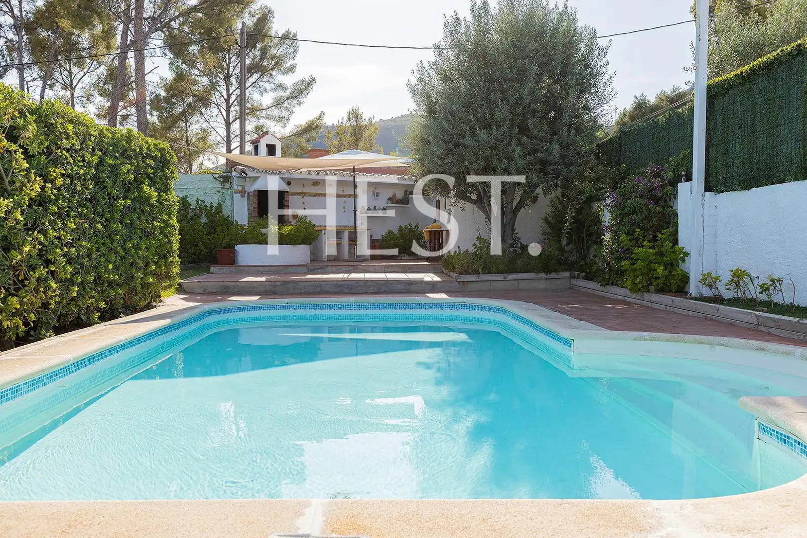 Vista exterior de Casa o chalet en venta en Castelldefels con Calefacción, Jardín privado y Parquet