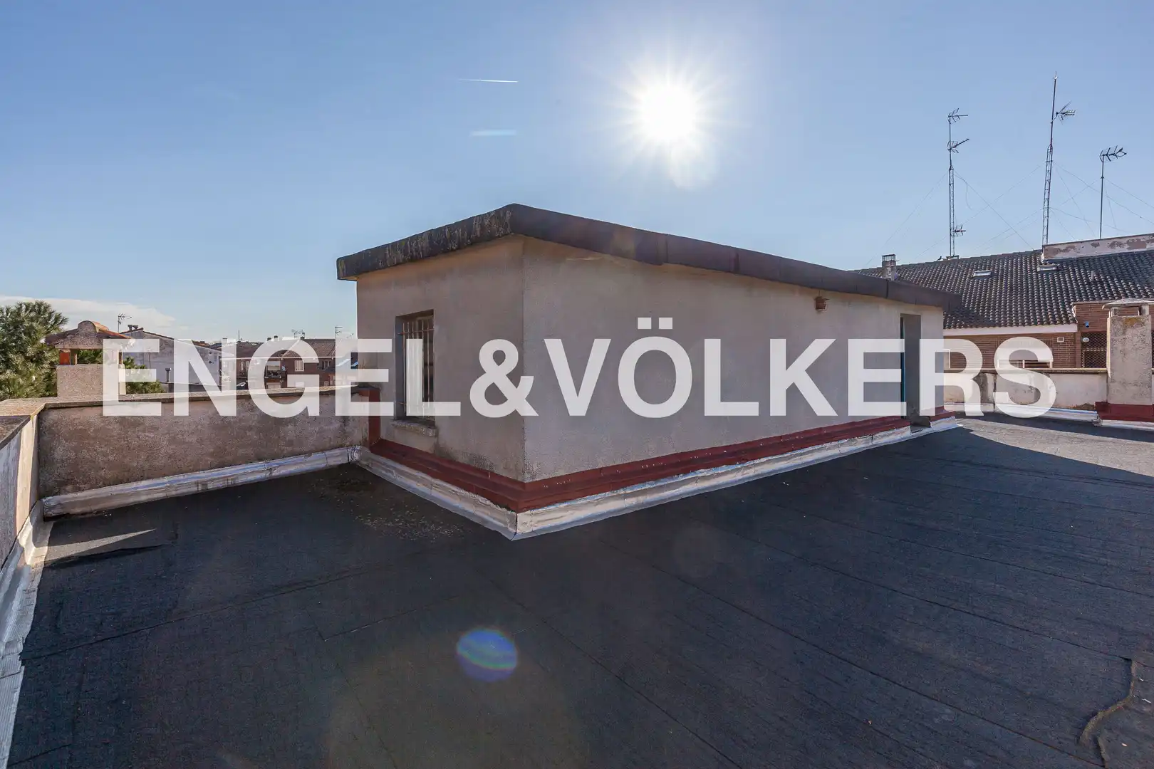Terrassa de Casa adosada en venda en Fuente El Saz de Jarama amb Calefacció, Jardí privat i Terrassa
