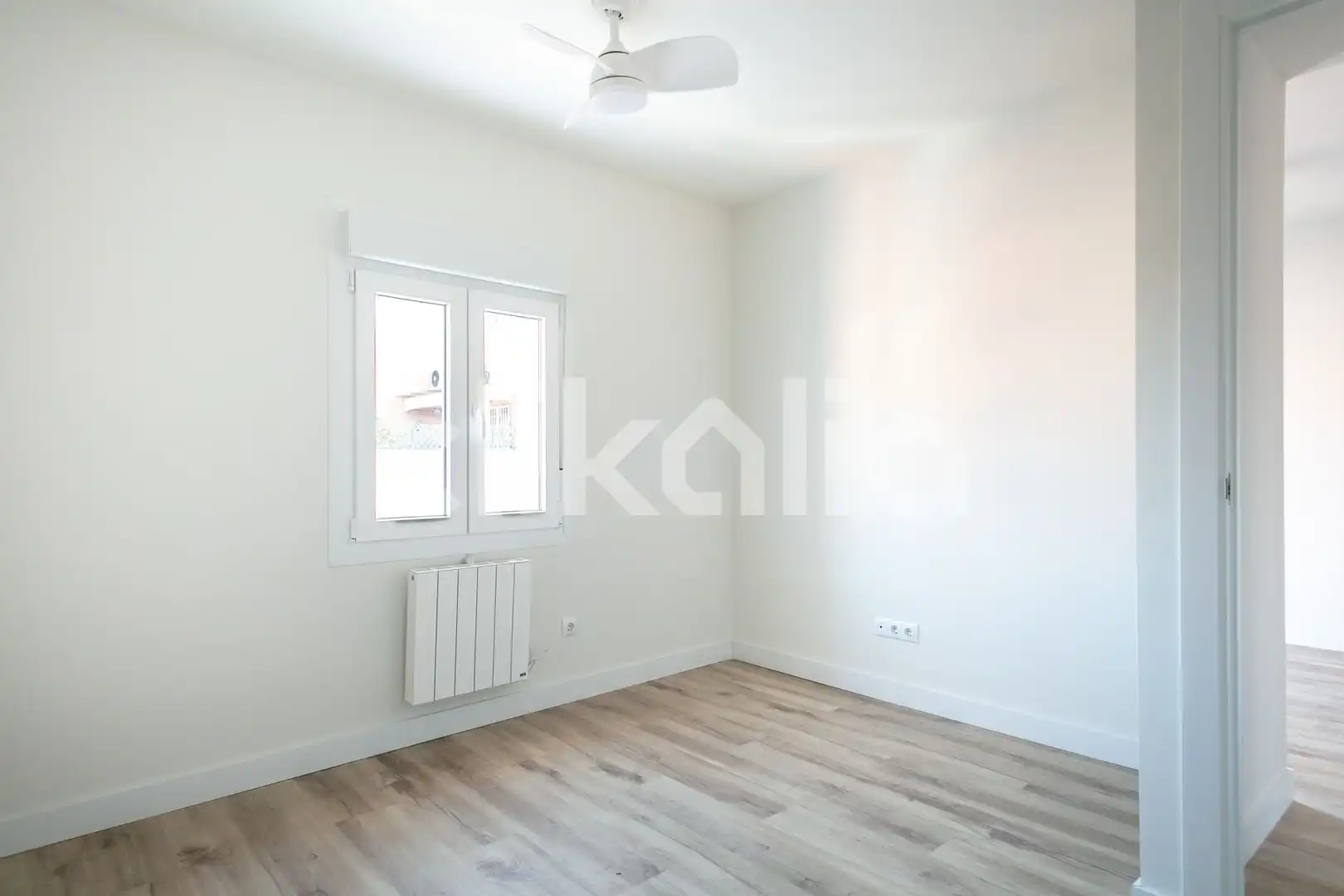 Bedroom of Flat for rent in Puente de Vallecas