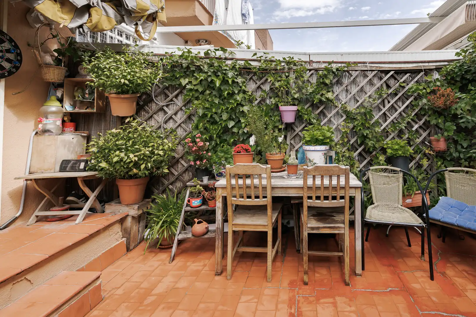 Terrasse von Wohnung zum Verkauf in Madrid mit Privatgarten, Terrasse und Balkon