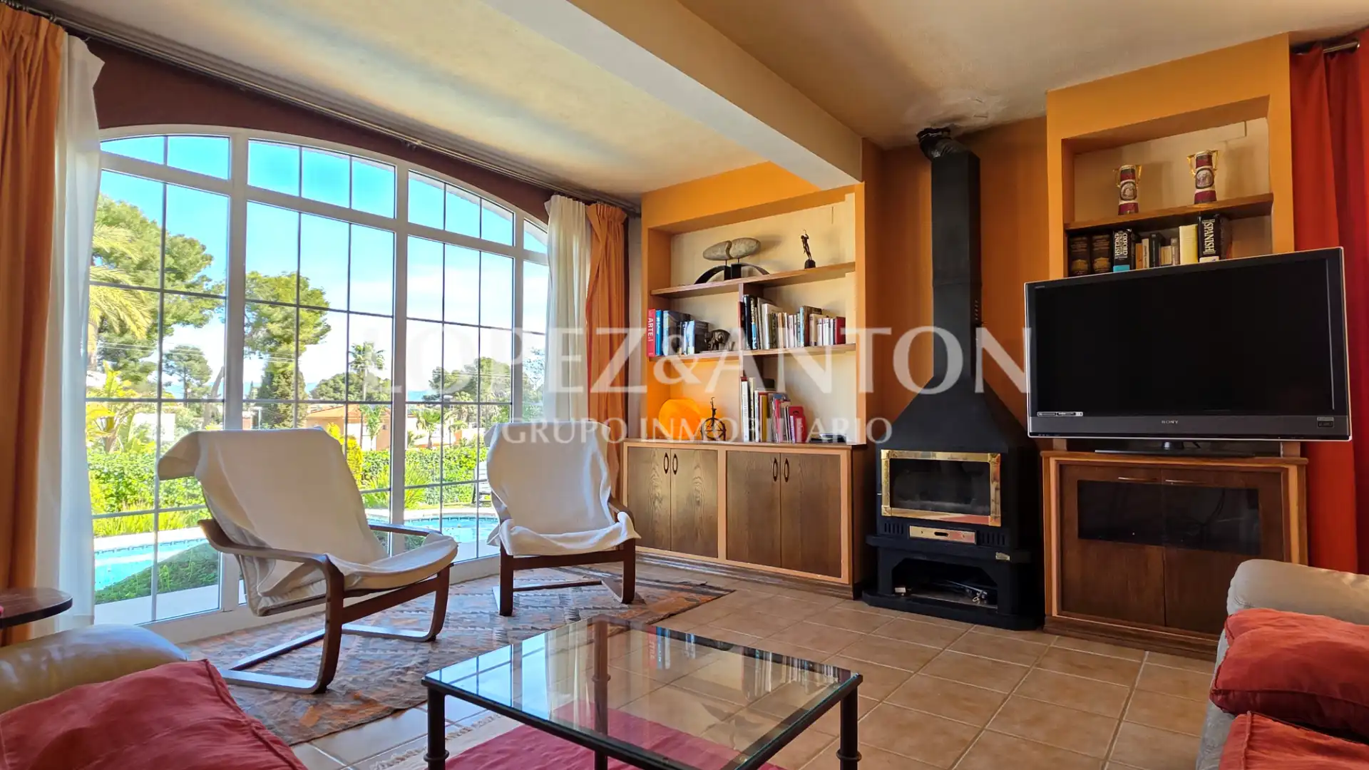 Living room of Houses for sale in L'Eliana  with Air Conditioner, Heating and Private garden