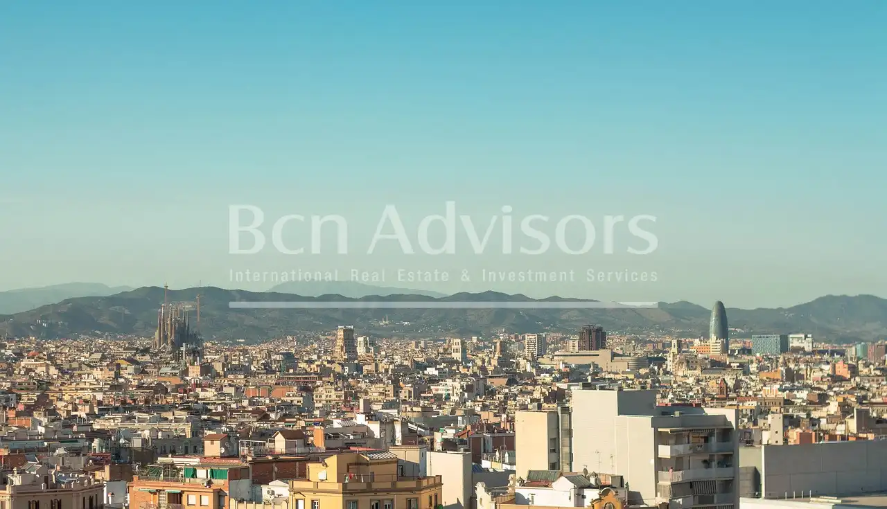 Exterior view of Flat for rent in Barcelona  with Air Conditioner, Heating and Terrace