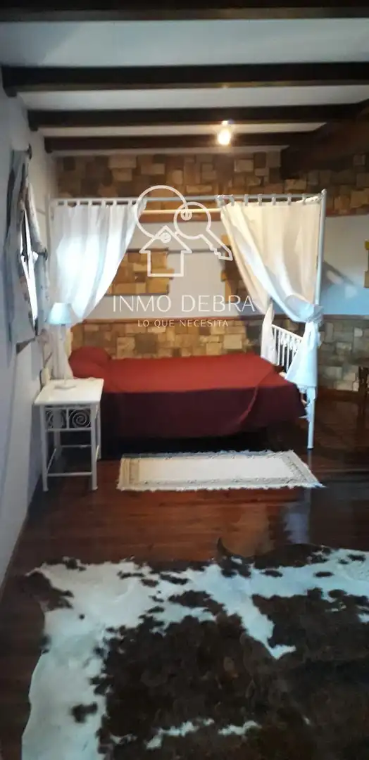 Dormitori de Casa o xalet en venda en Conesa amb Calefacció, Traster i Moblat