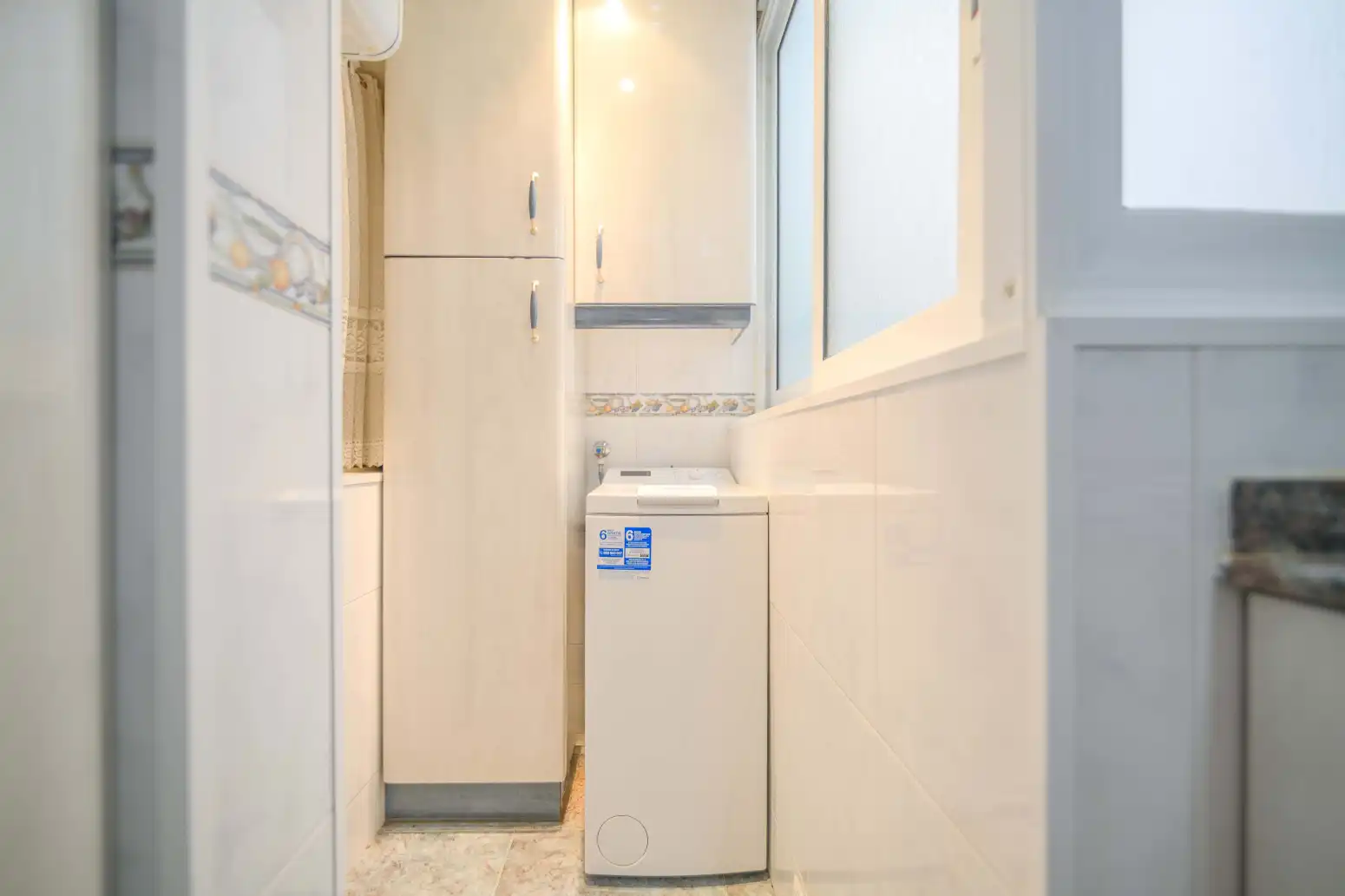 Baño de Piso en venta en Cornellà de Llobregat con Aire acondicionado, Calefacción y Balcón