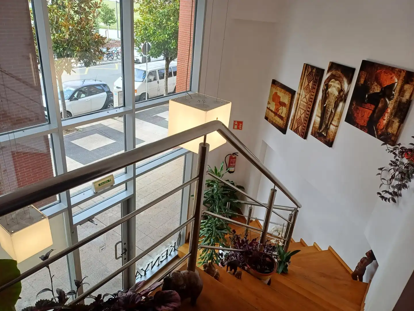 Commercial properties for rent in Vitoria - Gasteiz  with Air Conditioner, Parquet flooring and Furnished