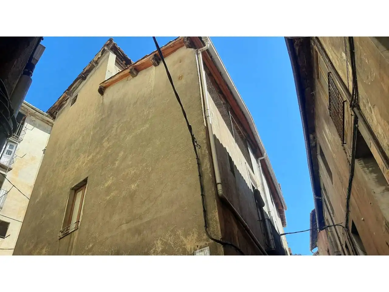 Exterior view of Houses for sale in Berga