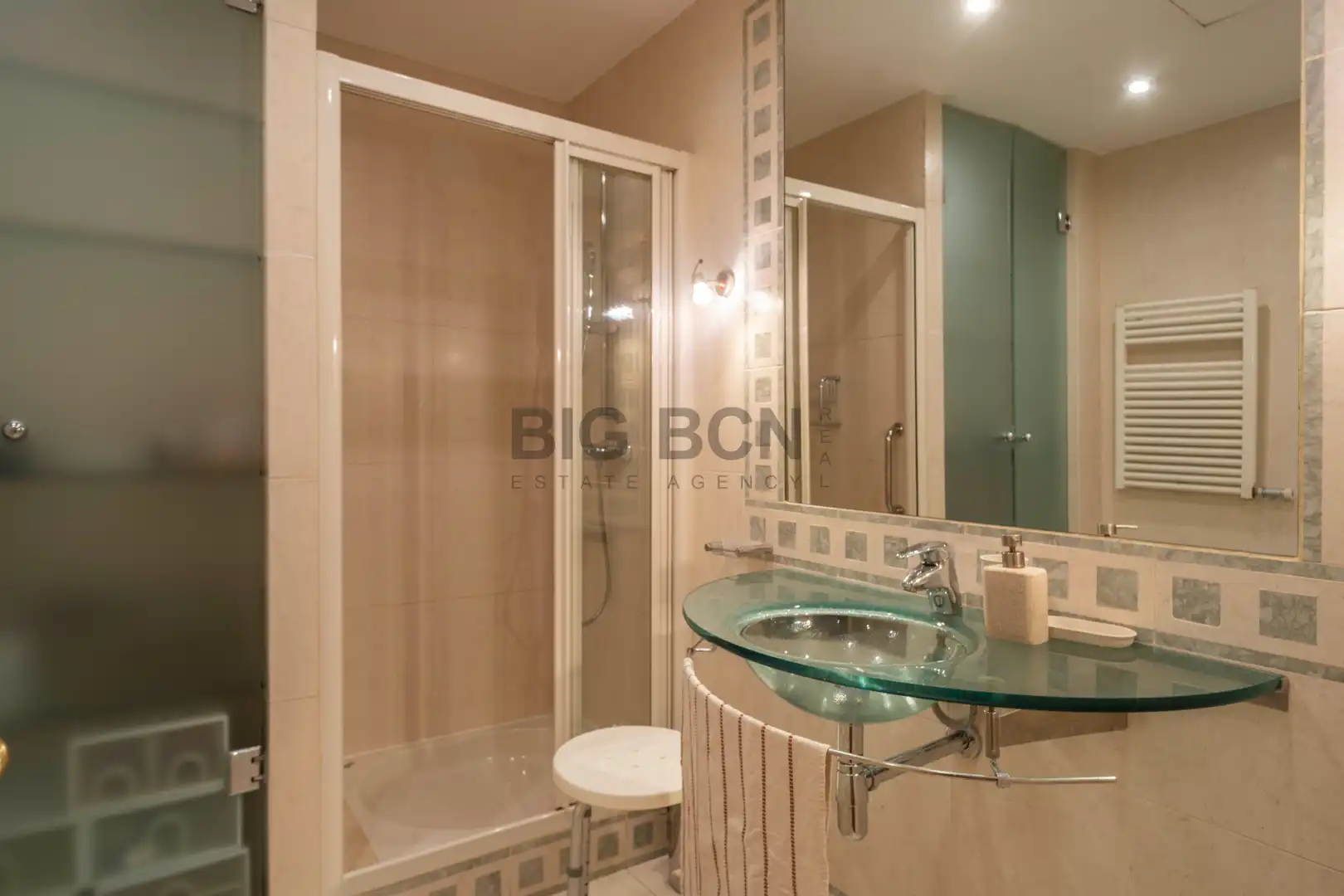 Baño de Piso en venta en Barcelona con Aire acondicionado, Calefacción y Parquet