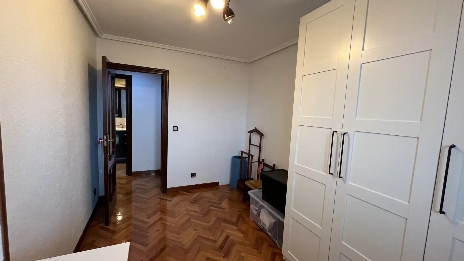 Dormitori de Pis en venda en Valladolid amb Calefacció, Parquet i Traster