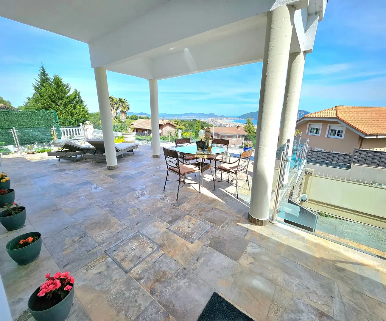 Terraza de Casa o chalet en venta en Limpias con Jardín privado, Terraza y Trastero