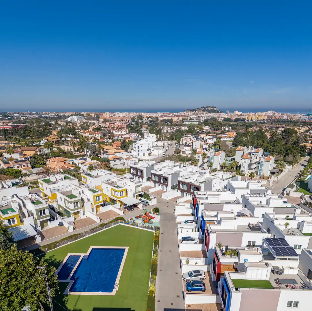 Casa aparellada amb piscina en venda a El Montgó, imagen 75